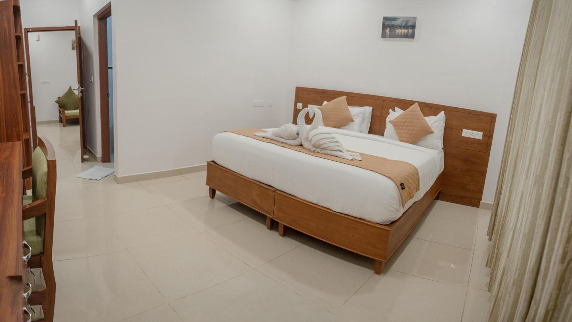 Daffodils Luxury Airport Suites Коччи Экстерьер фото